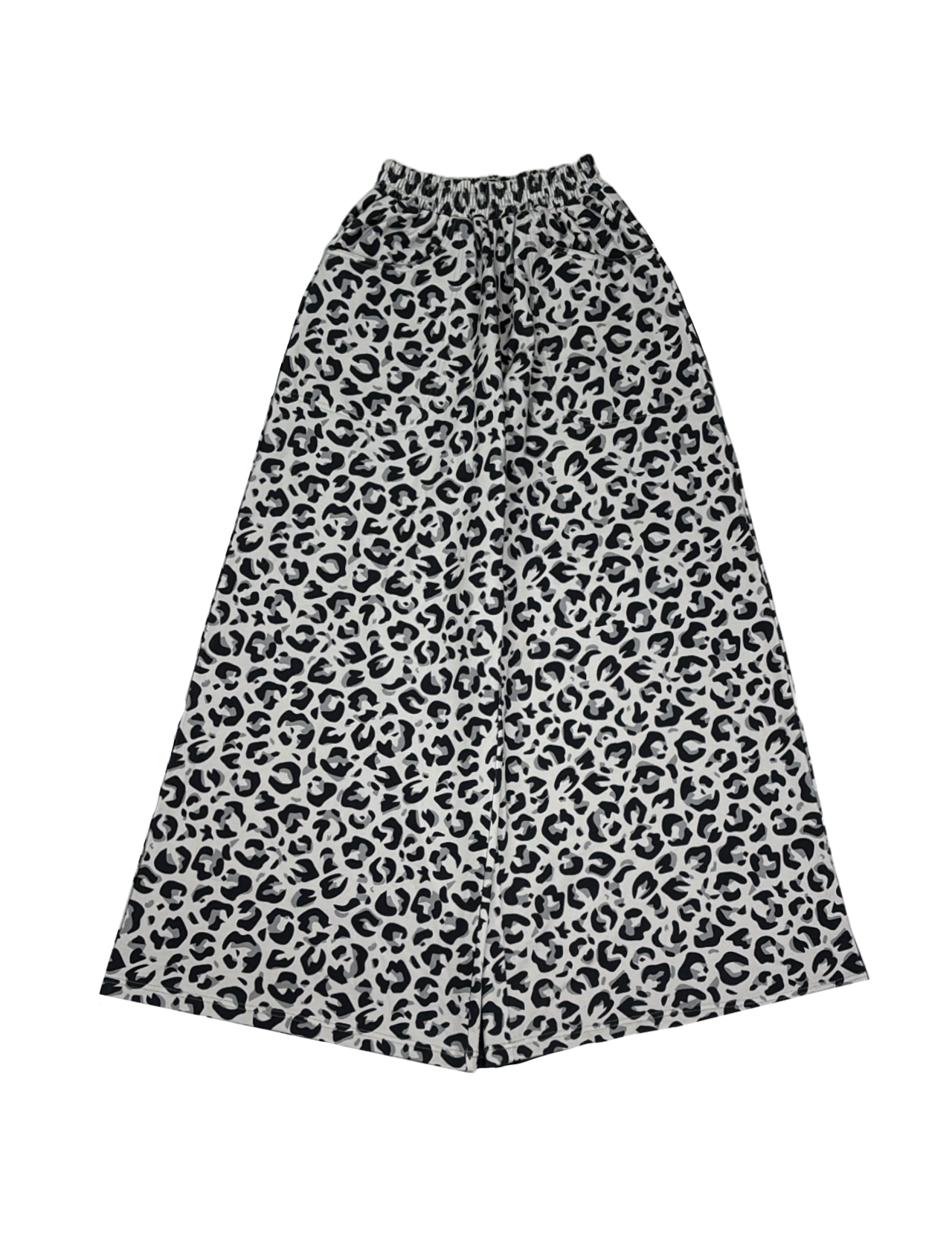 LEOPARD SWEATS